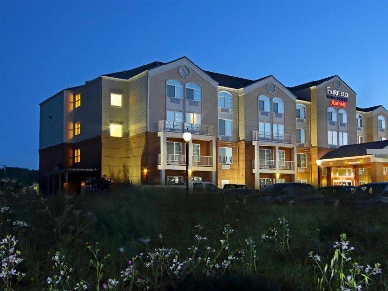 Fairfield Inn & Suites By Marriott Fairfield Napa Valley Area Екстер'єр фото