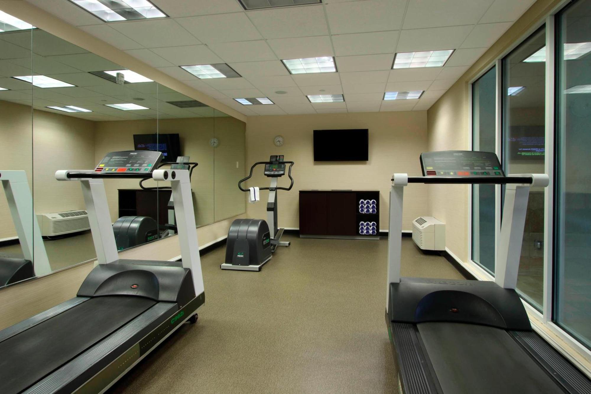 Fairfield Inn & Suites By Marriott Fairfield Napa Valley Area Екстер'єр фото