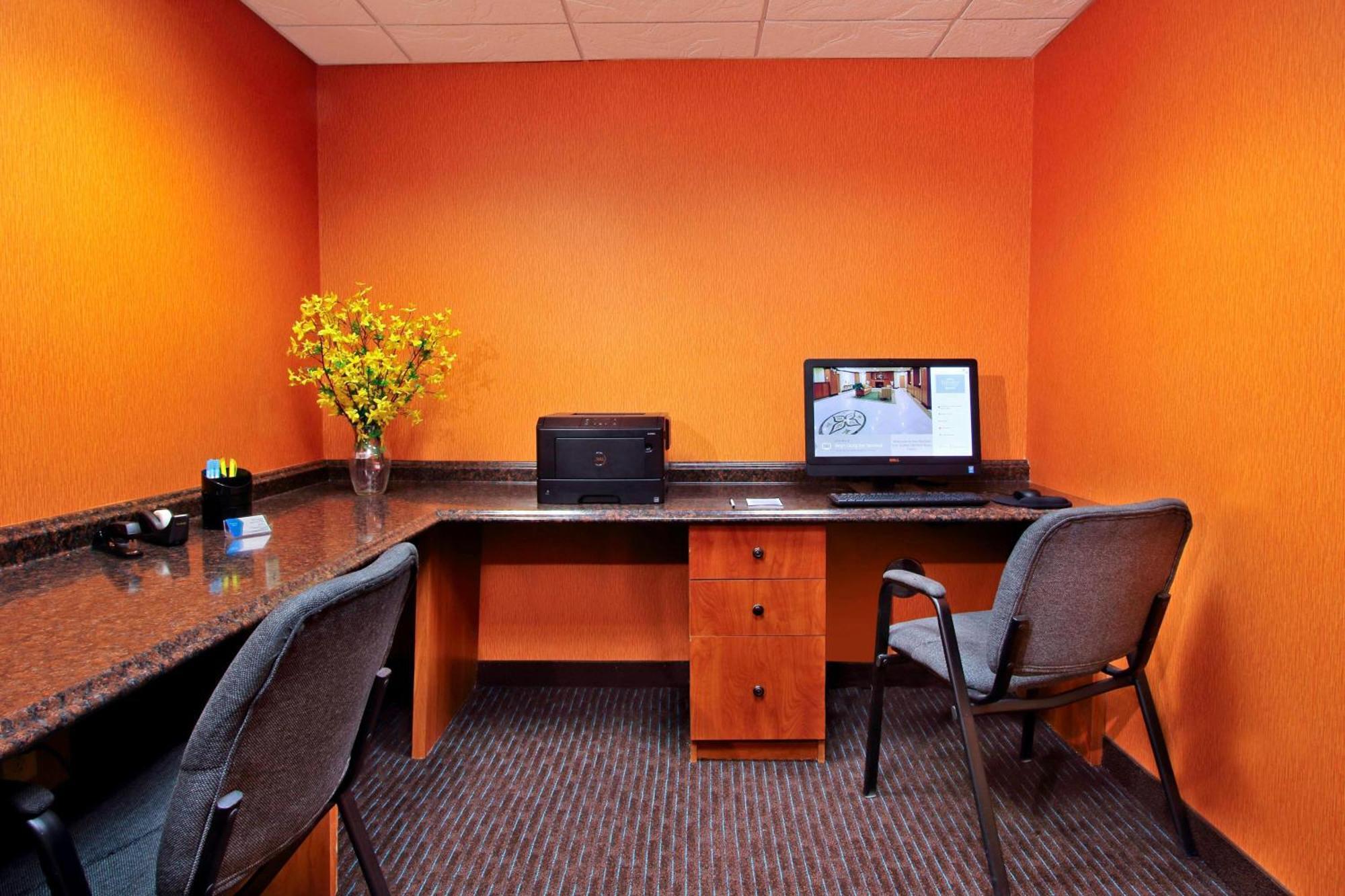 Fairfield Inn & Suites By Marriott Fairfield Napa Valley Area Екстер'єр фото