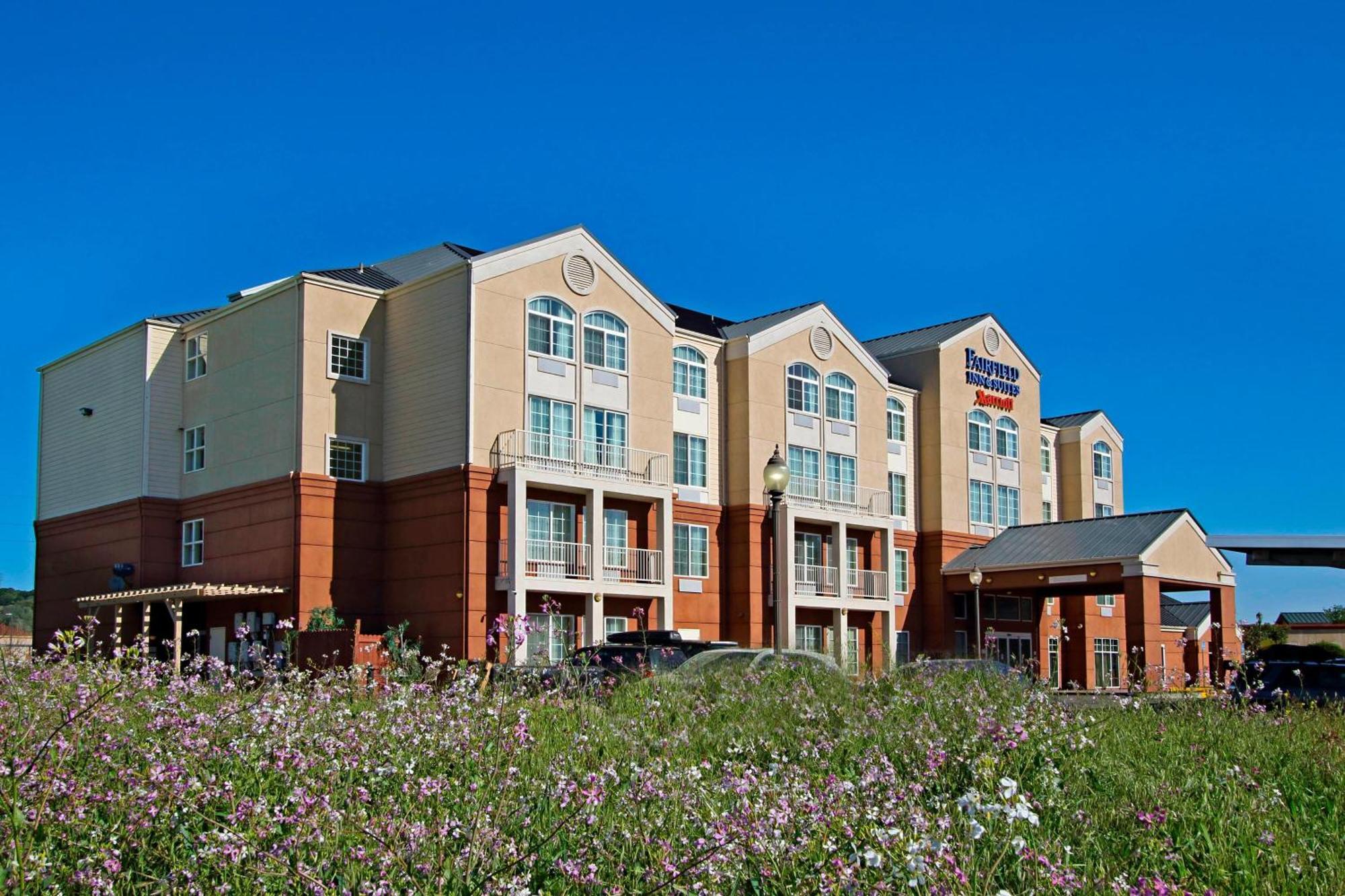 Fairfield Inn & Suites By Marriott Fairfield Napa Valley Area Екстер'єр фото