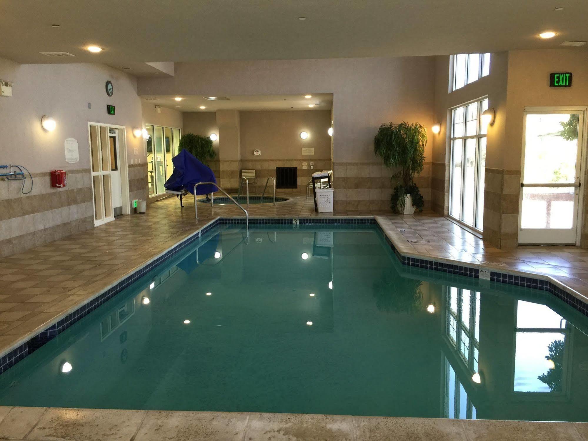 Fairfield Inn & Suites By Marriott Fairfield Napa Valley Area Екстер'єр фото